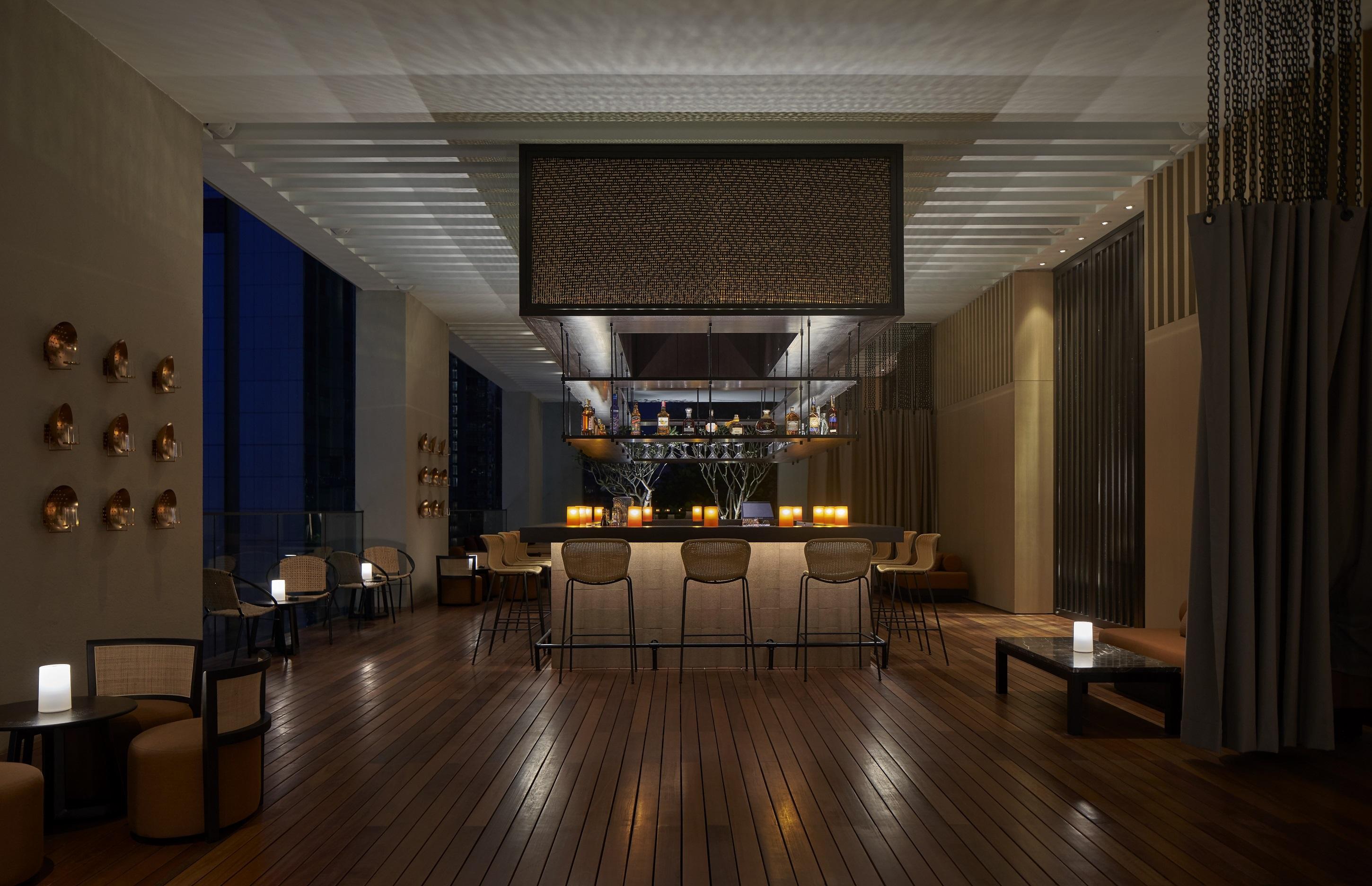 The Ruma Hotel And Residences Куала Лумпур Екстериор снимка The Bar